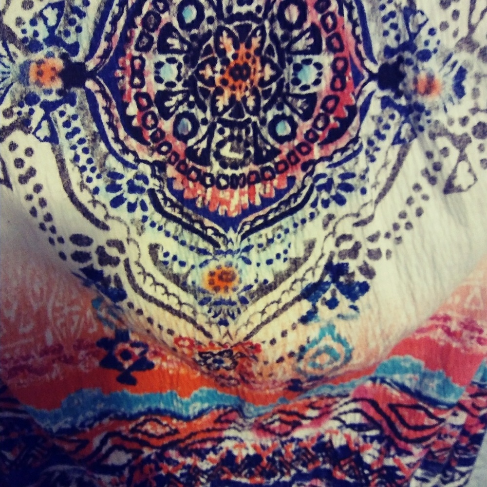 Top - Picture 3 of 3